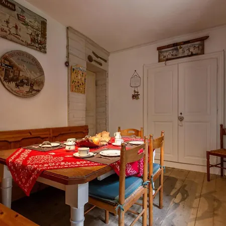 Chez Bernard Et Marie לינה וארוחת בוקר ברידס-לס-באן